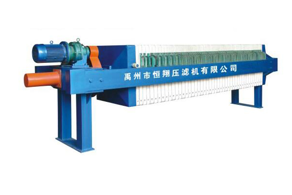 電動(dòng)機(jī)械壓緊壓濾機(jī)